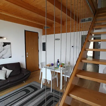Pradello Sleeps 4 Pool Air Con T421587 Bellano